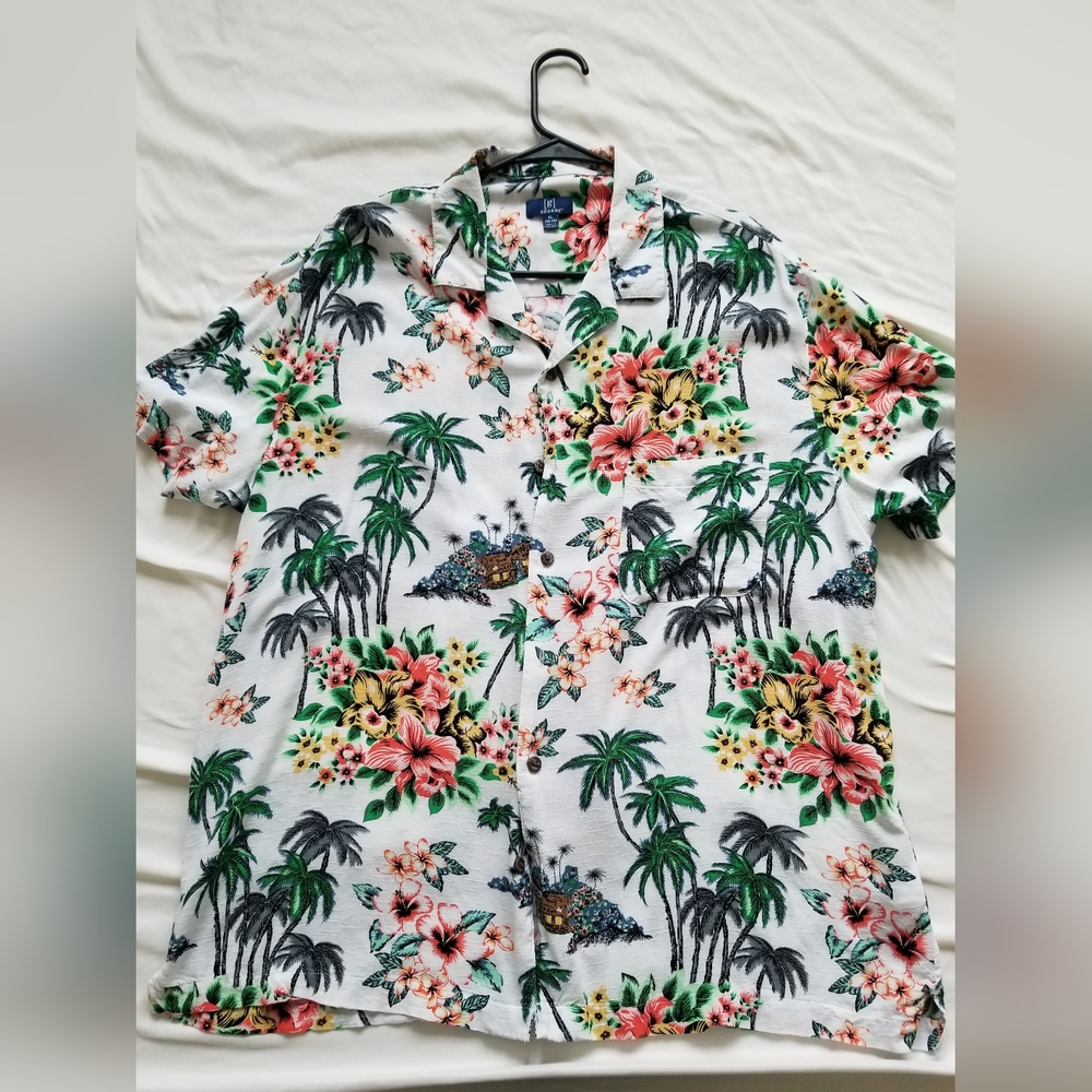 Hawaiian Button Up